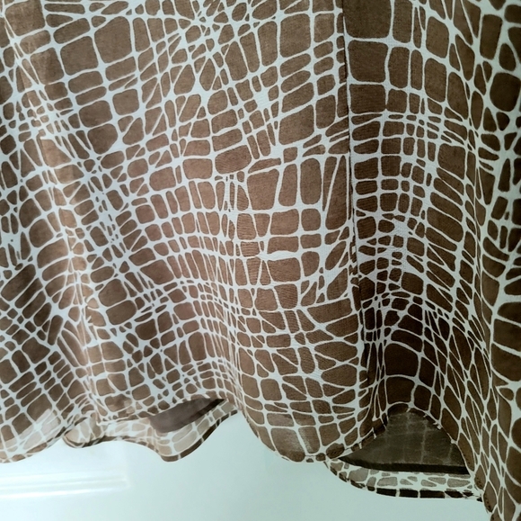 Ann Taylor Petites Women's Sleeveless Ruffled Top Size 00 - Picture 8 of 11